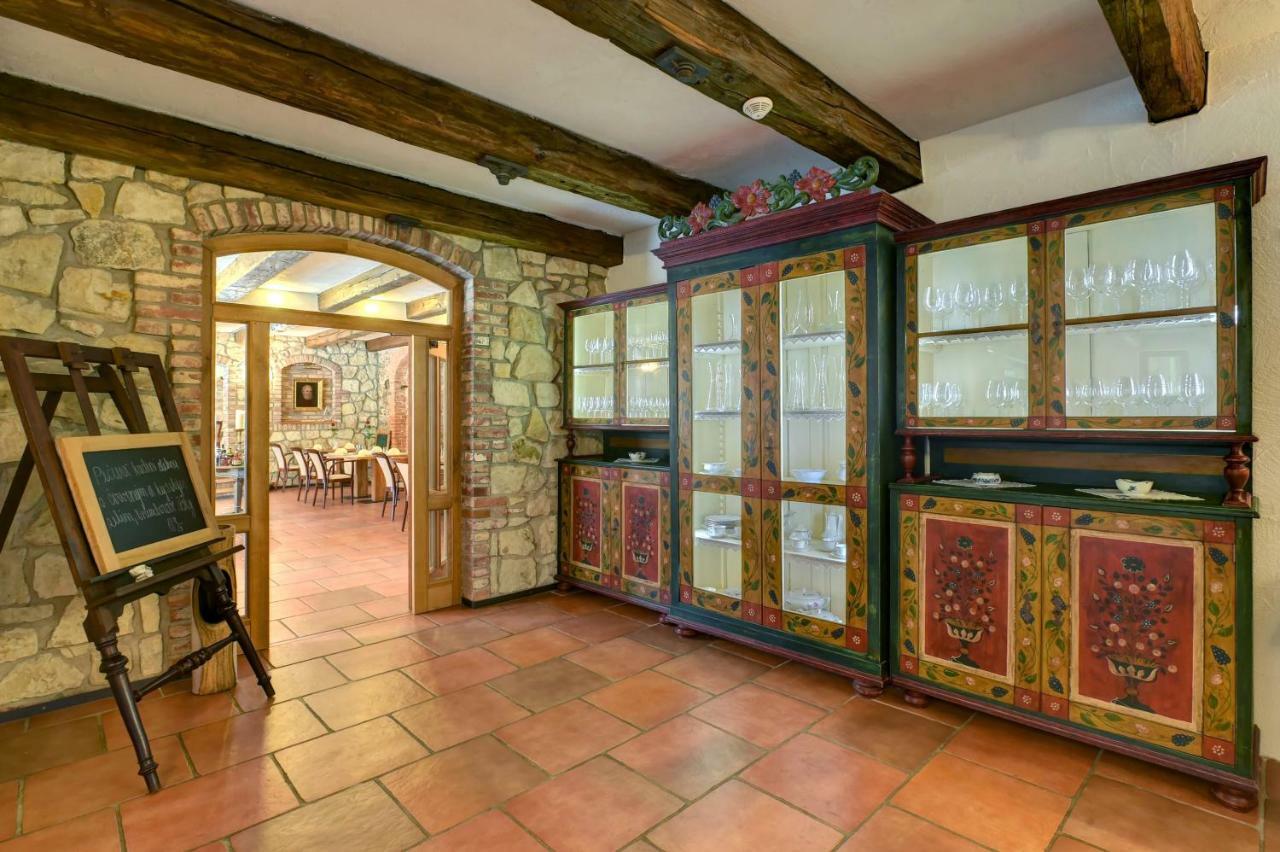 Zamecka Fortovna Obora - Forester House Kaznejov エクステリア 写真